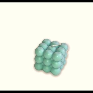 Hand poured 5 oz Bubble Candle